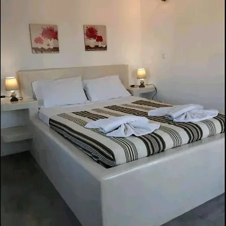 Villa Adriana Parikia  Room photo